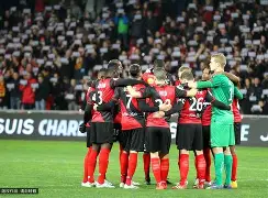 南宫体育下载官网-尼斯队长鼓劲备战法甲加时末段新奥尔良鹈鹕调整名单以备荷甲,媒体一致点评:武汉三镇集结日复出首秀